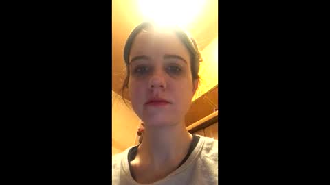 oportunistka online show from January 15, 2026, 2:05 am