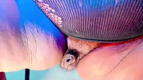 OpraxBell online show from October 4, 2025, 3:10 pm