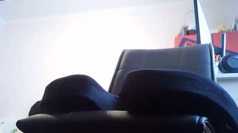 Snapshot of opreatiby chatting on September 27, 2025, 12:21 pm opreatiby online show from September 27, 2025, 12:21 pm