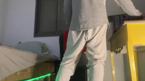 Snapshot of or690 chatting on December 31, 2024, 8:15 am or online show from December 31, 2024, 8:15 am