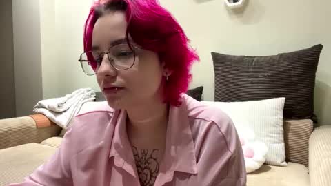 Thea online show from November 2, 2025, 7:11 am