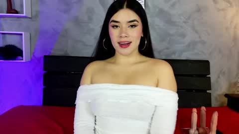 Snapshot of oriana__03 chatting on May 21, 2026, 11:39 am Oriana online show from May 21, 2026, 11:39 am