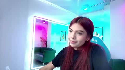 Snapshot of oriana_colby chatting on February 24, 2026, 8:18 pm Oriana online show from February 24, 2026, 8:18 pm