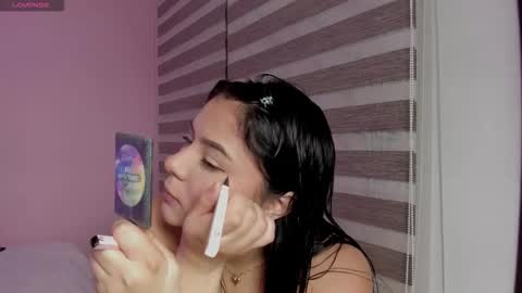 Miss Guzman  online show from January 31, 2026, 11:03 pm