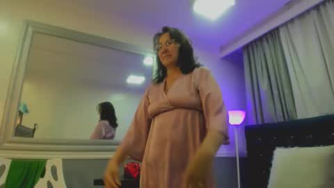 Oriana  online show from March 26, 2026, 10:32 am