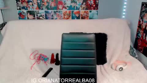 Snapshot of oriana_savatil chatting on March 7, 2025, 6:13 am oriana savatil online show from March 7, 2025, 6:13 am