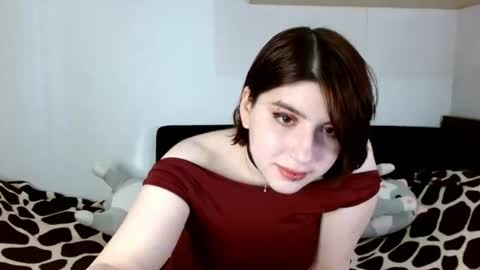 Oriana online show from June 18, 2026, 4:02 am