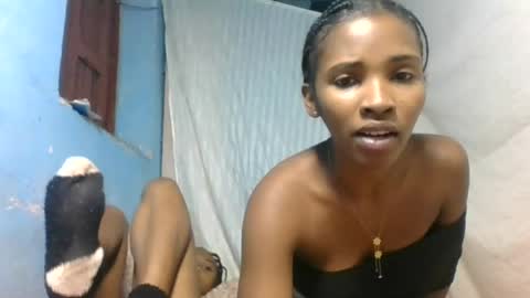 Snapshot of orianie064 chatting on June 29, 2026, 7:14 am orianie064 online show from June 29, 2026, 7:14 am