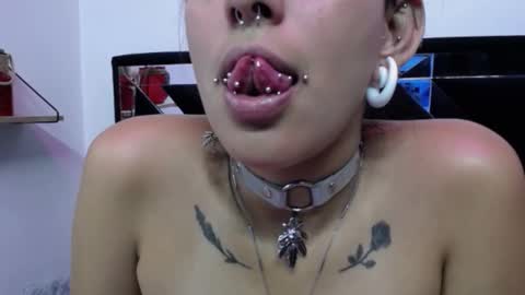 ORIANNA online show from January 22, 2025, 9:02 am