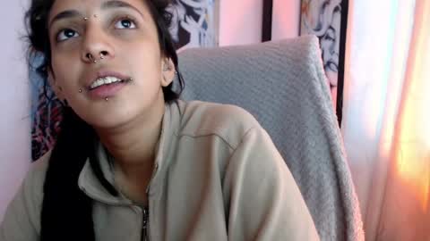 Snapshot of orianna_bodmod chatting on May 7, 2026, 3:28 pm ORIANNA online show from May 7, 2026, 3:28 pm