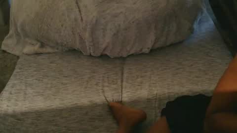 originalcali95 online show from December 3, 2025, 11:03 pm