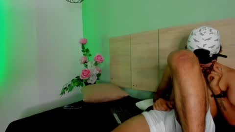 orion y perla online show from January 16, 2025, 7:07 am