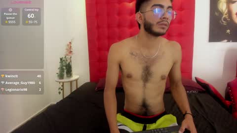 orion y perla online show from January 25, 2025, 7:17 am