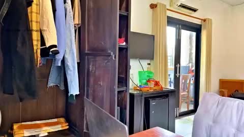 Fansly and Instagram -  online show from January 13, 2026, 8:08 am