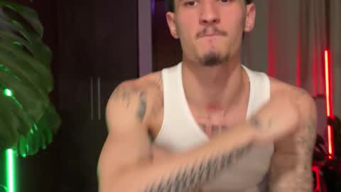 Phoenix online show from November 7, 2025, 10:10 pm