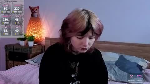 Ashley online show from October 15, 2025, 5:46 pm