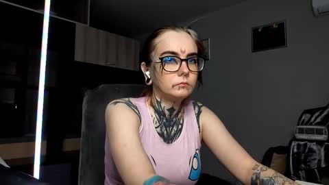 Milana online show from October 15, 2025, 11:54 am