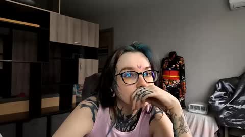 Milana online show from October 23, 2025, 7:51 am