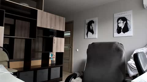 Milana online show from October 27, 2025, 7:01 am