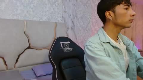 osamu_tay online show from March 22, 2026, 3:10 am