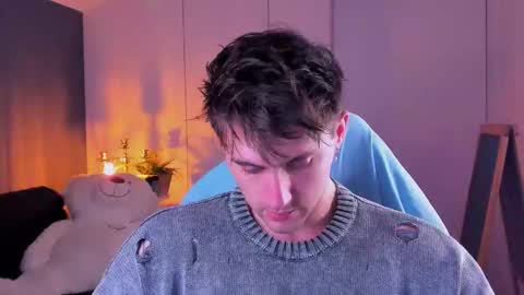 Oscar online show from November 2, 2025, 9:28 pm