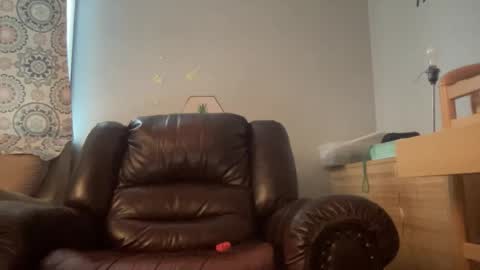 Oscarbrittany online show from December 2, 2025, 6:03 pm