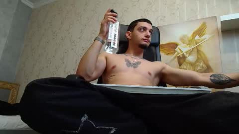 OscarGriffin online show from February 15, 2025, 10:44 am