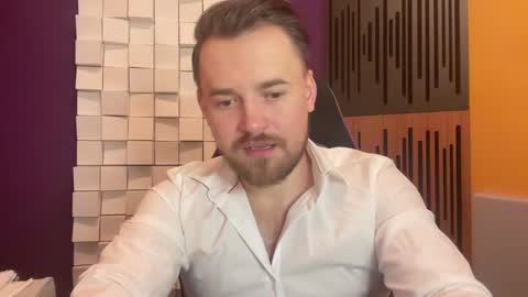 Snapshot of oscarsavage chatting on January 28, 2025, 7:53 pm Oscar Steel Savage online show from January 28, 2025, 7:53 pm