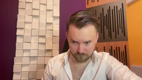 Snapshot of oscarsavage chatting on January 29, 2025, 1:58 am Oscar Steel Savage online show from January 29, 2025, 1:58 am