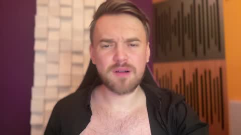 Snapshot of oscarsavage chatting on January 30, 2025, 9:47 am Oscar Steel Savage online show from January 30, 2025, 9:47 am