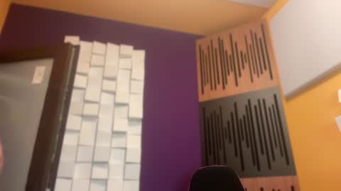 Snapshot of oscarsavage chatting on January 31, 2025, 8:33 pm Oscar Steel Savage online show from January 31, 2025, 8:33 pm