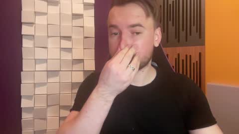 Snapshot of oscarsavage chatting on February 2, 2025, 8:46 am Oscar Steel Savage online show from February 2, 2025, 8:46 am