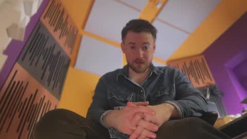 Snapshot of oscarsavage chatting on March 3, 2025, 11:24 pm Oscar Steel Savage online show from March 3, 2025, 11:24 pm