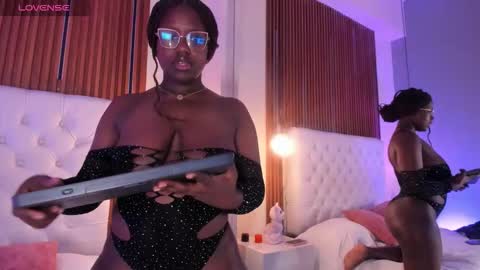 Oshun online show from September 16, 2025, 4:24 am