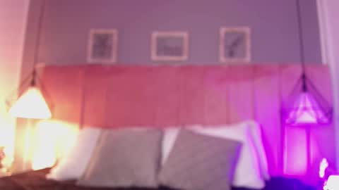 Oshun online show from March 4, 2025, 2:10 pm