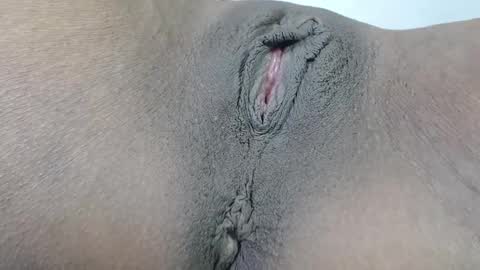 OsirisHills online show from October 13, 2025, 8:09 pm