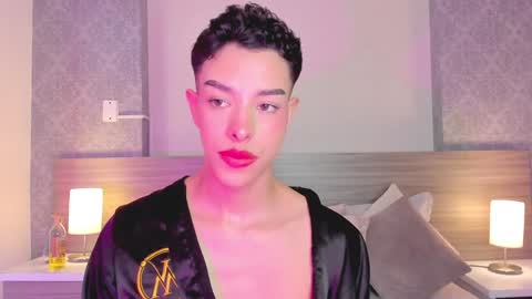 Snapshot of osirismansour chatting on December 10, 2024, 1:43 am Osirismansour online show from December 10, 2024, 1:43 am