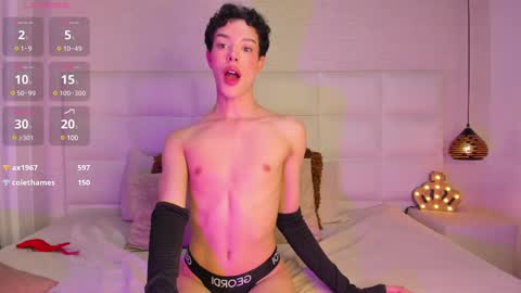 Snapshot of osirismansour chatting on March 4, 2025, 6:47 am Osirismansour online show from March 4, 2025, 6:47 am