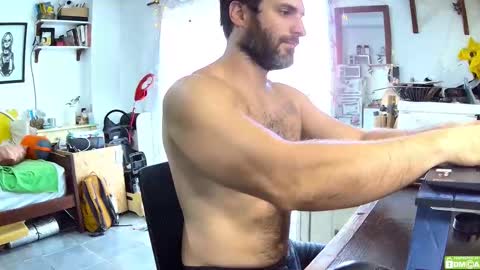 Snapshot of osito_blanco chatting on February 11, 2026, 4:01 pm Osito Blanco online show from February 11, 2026, 4:01 pm