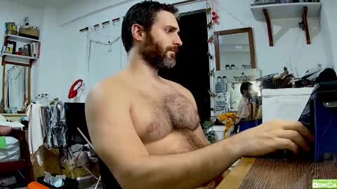 Snapshot of osito_blanco chatting on February 17, 2026, 6:10 am Osito Blanco online show from February 17, 2026, 6:10 am