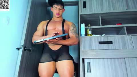 Oskar Ford NEW ACCOUNT online show from September 11, 2025, 4:01 am