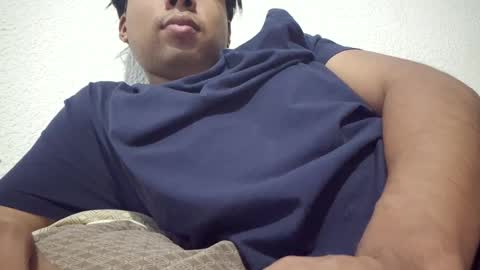 Oscar L online show from January 19, 2025, 9:02 pm