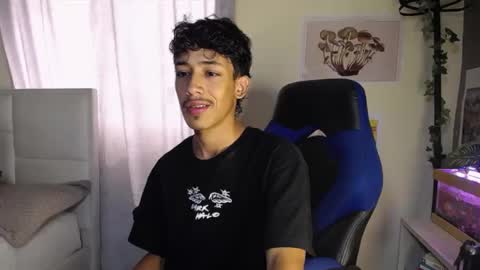 Snapshot of ostin_18hot chatting on September 16, 2025, 6:31 pm ostin 18hot online show from September 16, 2025, 6:31 pm