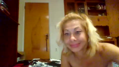 otherroomladycc online show from September 8, 2025, 9:25 pm