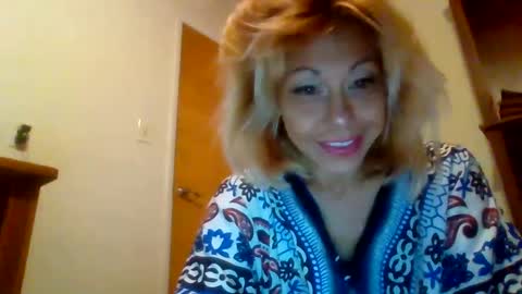 otherroomladycc online show from September 13, 2025, 5:57 pm