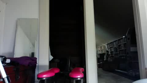 Snapshot of otter61 chatting on December 7, 2024, 10:06 pm otter61 online show from December 7, 2024, 10:06 pm