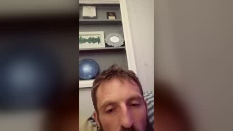 Snapshot of otterfun1 chatting on July 18, 2026, 7:12 am otterfun1 online show from July 18, 2026, 7:12 am