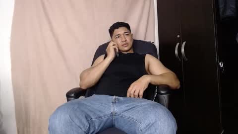 otto_stud online show from May 25, 2026, 4:18 am