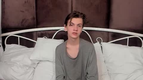 Snapshot of otto_williams chatting on October 8, 2025, 10:24 am Otto online show from October 8, 2025, 10:24 am