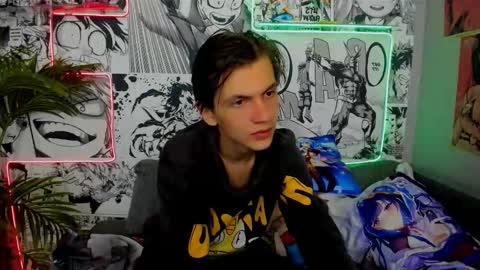 Snapshot of otto_williams chatting on October 15, 2025, 8:42 pm Otto online show from October 15, 2025, 8:42 pm